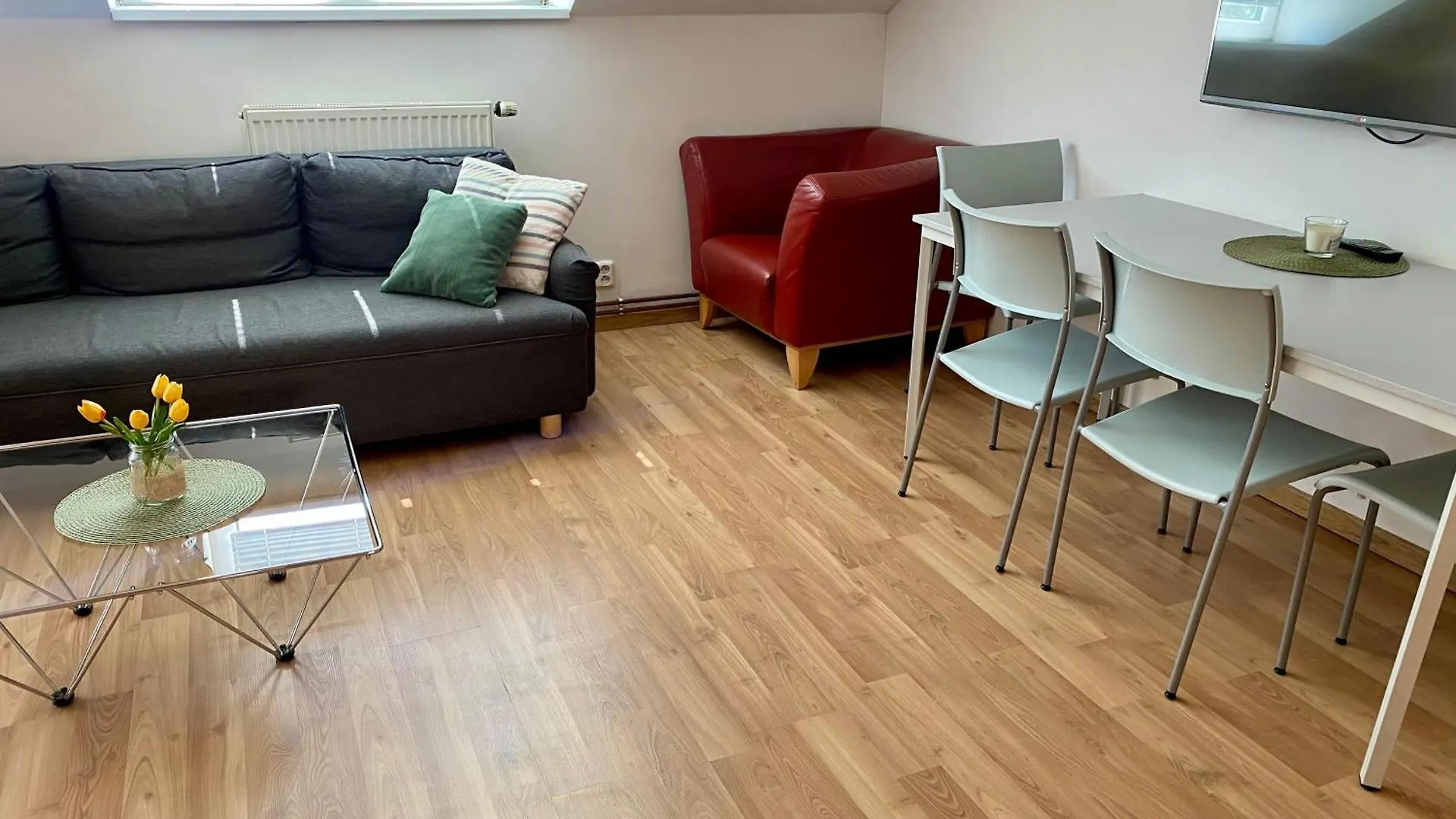 3-Bedroom Apartment In Rajhrad, With Kitchen, 2 Bathrooms, Parking Czech Republic